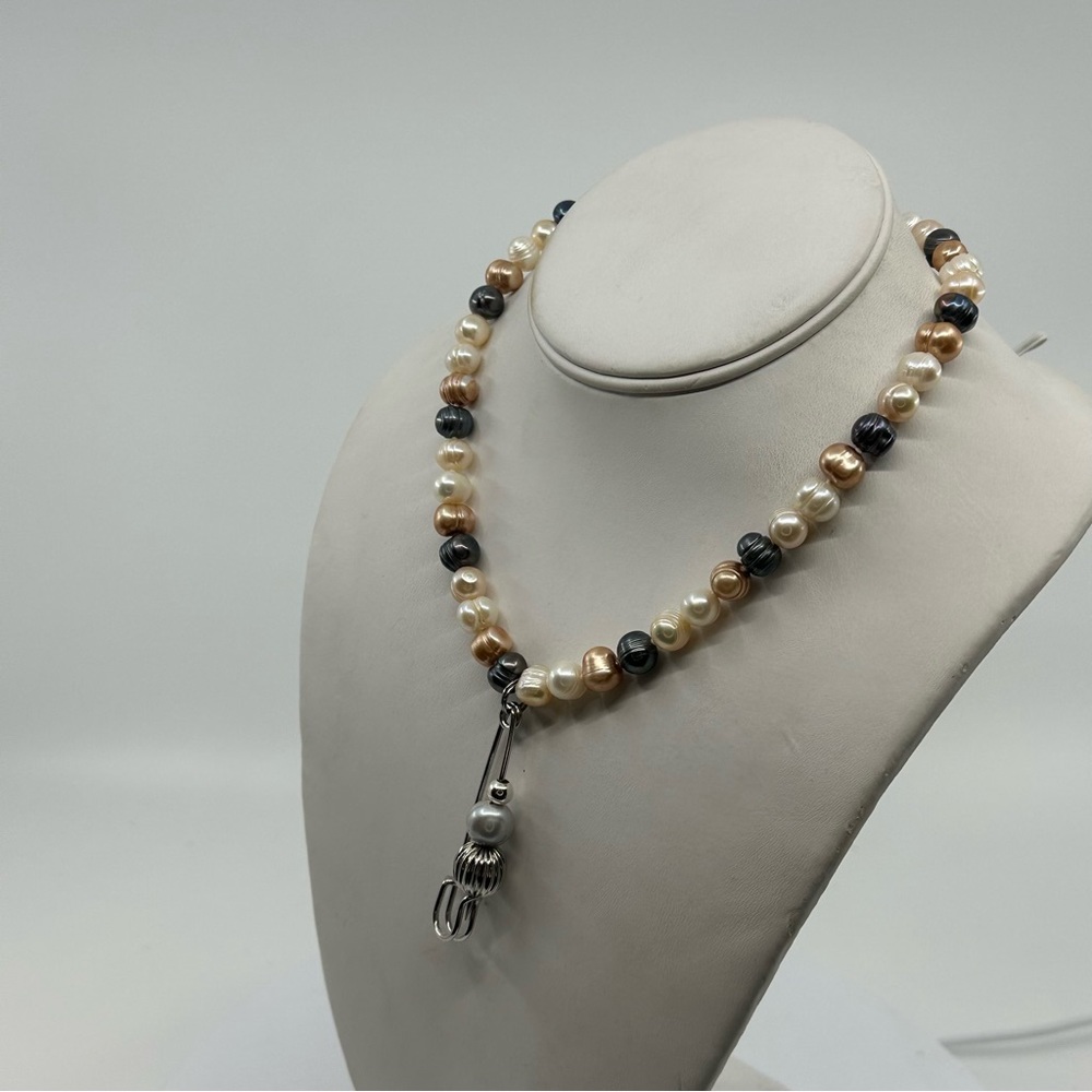 #114 New Handmade Multicolor Freshwater Pearl Necklace with Safety Pin Pendant